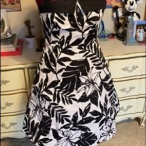 Black and white floral print dress